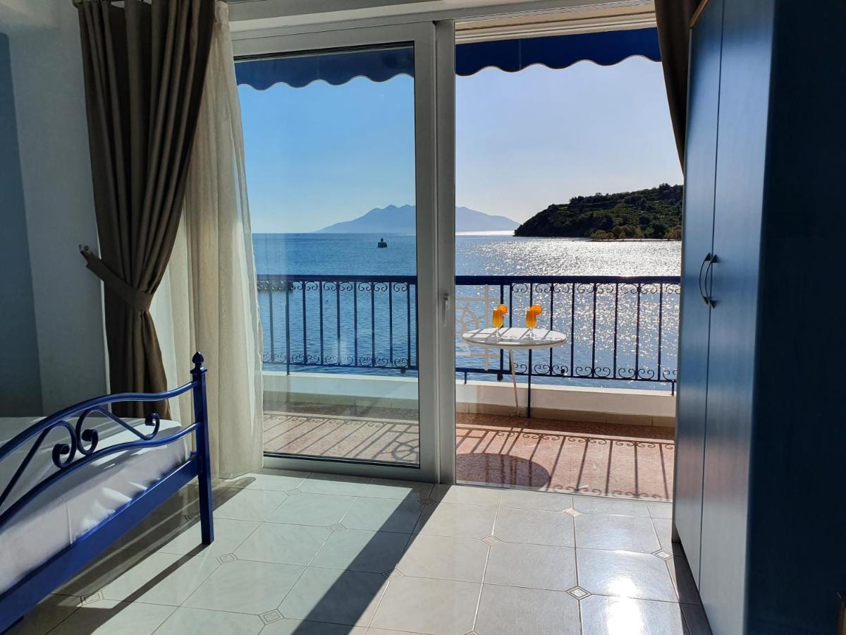 Hotel Mike Epidaurus Buitenkant foto