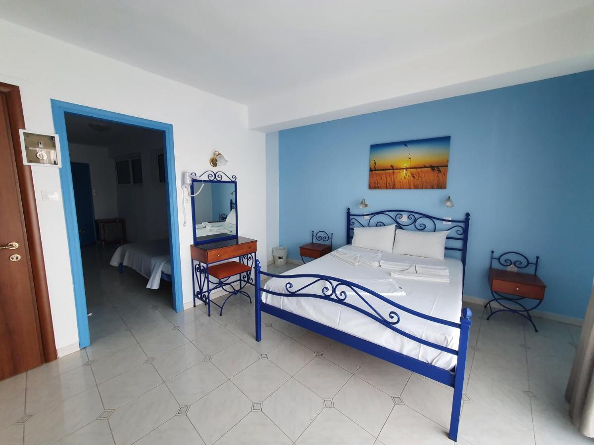 Hotel Mike Epidaurus Buitenkant foto