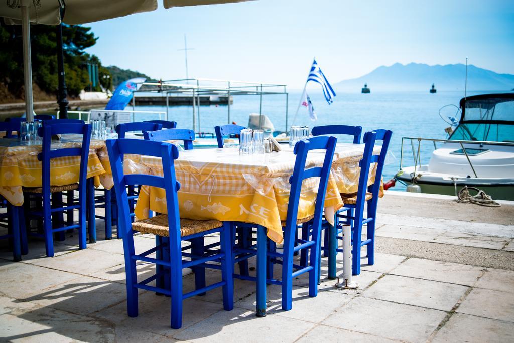 Hotel Mike Epidaurus Buitenkant foto